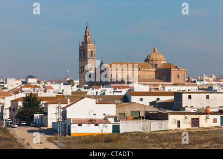 Moguer, Province de Huelva, Andalousie, Espagne du sud. L'église paroissiale de Notre-Dame de Grenade. Banque D'Images