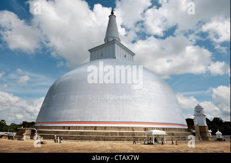 Dagoba, Ruvanveli Anaradhapura, triangle culturel, UNESCO World Herritage, Sri Lanka Banque D'Images