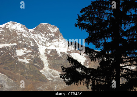 Côté Sud de massif du Monte Rosa, à l'ouest des Alpes, en Italie. Banque D'Images