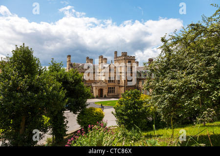 Bienvenue au Palais de l'Évêché médiéval Lincoln building et jardins de la ville de Lincoln, Lincolnshire, Angleterre, Royaume-Uni Banque D'Images