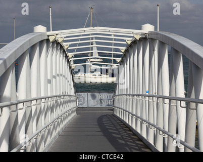 4103.Trinity Landing, Cowes, île de Wight, Royaume-Uni Banque D'Images