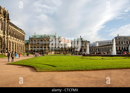 Le Palais Zwinger à Dresde, Allemagne Banque D'Images