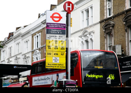 Bus Stop Sign, London, England, UK Banque D'Images