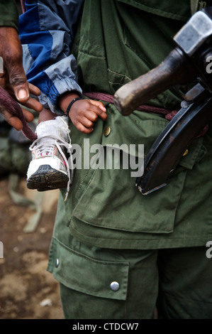 Femme soldat congolais, FARDC, Mushake, République démocratique du Congo Banque D'Images