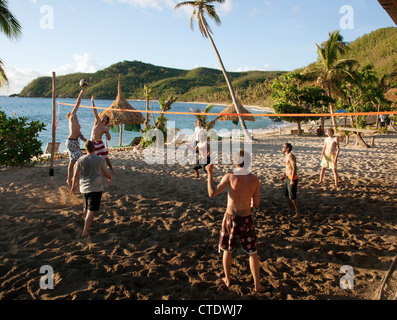 Waya Island, Fidji, beach-volley, Octopus Resort Banque D'Images