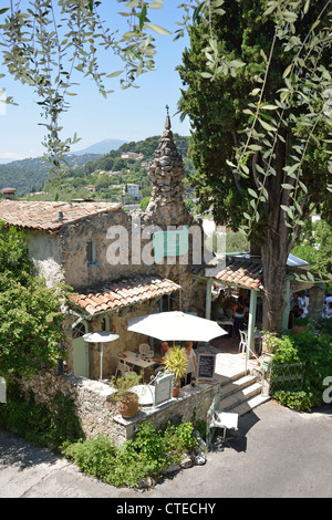 La Petite Chapelle restaurant, Saint-Paul de Vence, Côte d'Azur, Alpes-Maritimes, Provence-Alpes-Côte d'Azur, France Banque D'Images