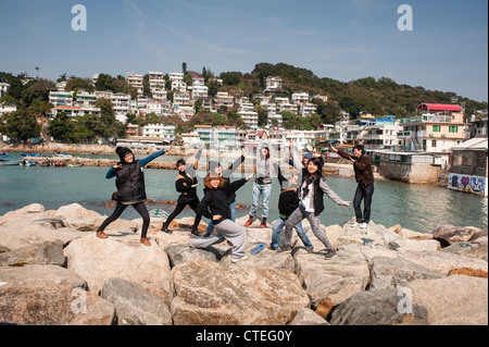 L'île de Lamma, demi-heure de ferry de Hong Kong Central est une destination idéale pour passer une journée dans le territoire sans voitures Banque D'Images