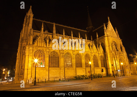 Bruxelles - Notre Dame du Sablon église gothique de nuit depuis le sud-est Banque D'Images