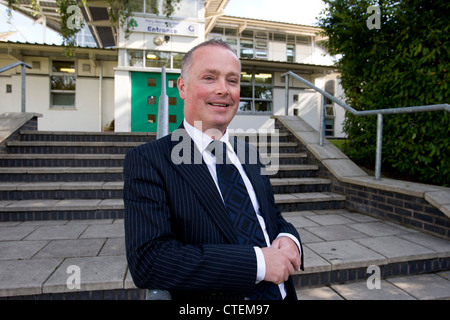 Sur la photo, Liam Nolan, chef enseignant à l'École de hêtres Perry, Birmingham, UK. Liam a été nommé "Enseignant de l'année' Banque D'Images