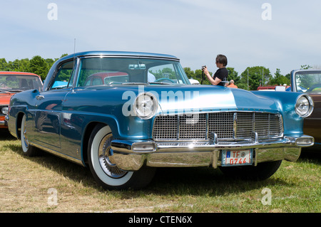 Location de Lincoln Continental Mark II Banque D'Images