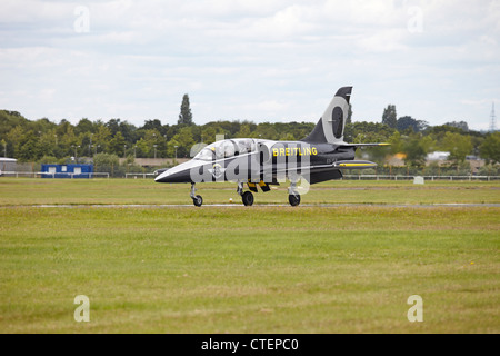 Farnborough International Airshow Breitling Aero L-39 Albatros jet d'affichage Banque D'Images