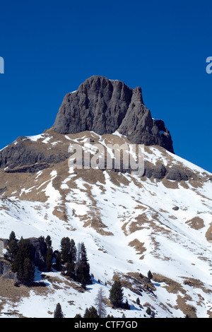 La Crepa Neigra près de Alba le long de la vallée de Canazei Val di Fassa Dolomites Italie Banque D'Images