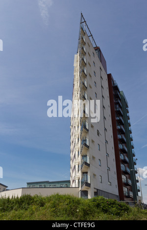 Appartement moderne en bord de mer au développement angulaire SA1, Swansea waterfront Banque D'Images