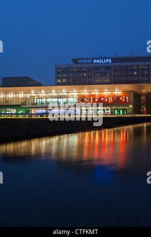 Veldhoven près d'Eindhoven, Philips High Tech Campus. Quartier appelé de bande. L'endroit pour restaurants, bars, fitness, etc. Banque D'Images