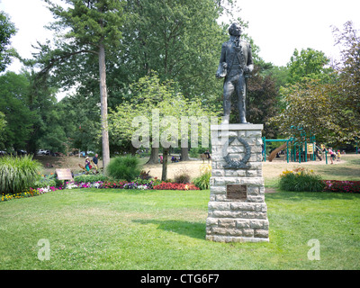 John Graves Simcoe outdoor sculpture statue Banque D'Images