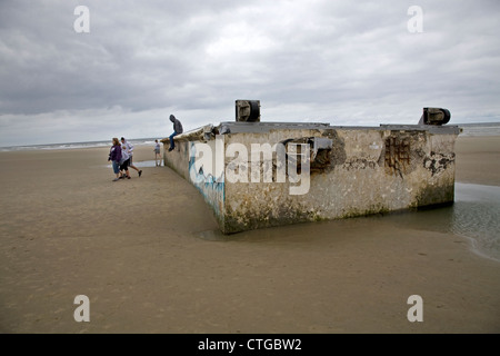 Partie d'un quai japonais échoués sur la côte du Pacifique de l'Oregon après le séisme et le tsunami. Banque D'Images