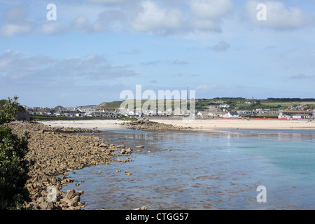 L'Anchorage et Beach Front, Breeze, Ville de Porth Cressa Hugh St Mary's Îles Scilly Isles of Scilly Cornwall England UK GO Banque D'Images