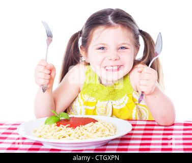 Beautiful Girl eating pasta isolated on white Banque D'Images