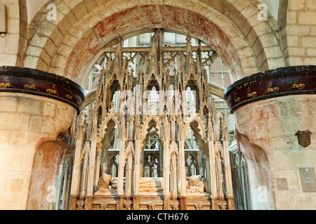 L'Angleterre, Gloucestershire, Gloucester, la cathédrale de Gloucester, Tombe de Edward II Banque D'Images