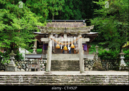 Hachiman Jinja, Shirakawa-go, préfecture de Gifu, Japon Banque D'Images