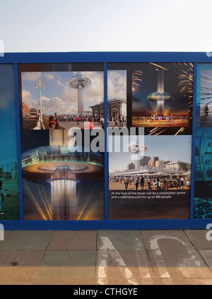 Le panneau publicitaire sur le site de l'i360 de Brighton - impressions de l'artiste montrant de la nouvelle tour d'observation - il a ouvert ses portes en 2016 Banque D'Images