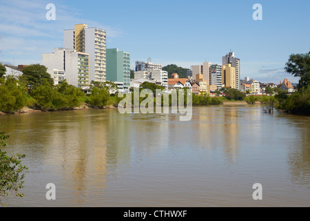 Vue sur la ville de Blumenau Brésil Banque D'Images