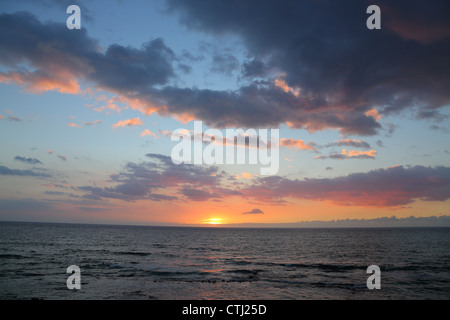 Coucher de soleil sur l'océan Pacifique, Big Island, Hawaii Banque D'Images