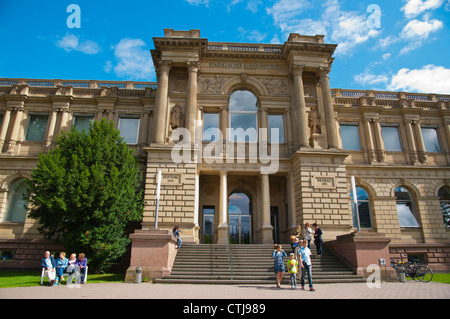 Le Kustinstitut Städelsches art institute museum Schaumainkai street quartier de Sachsenhausen, Frankfurt am Main Allemagne Banque D'Images