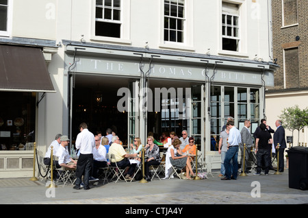 Le Thomas Cubitt public house dans Belgravia, London, UK Banque D'Images