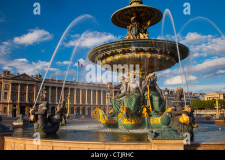 Fontaine des fleuves - Fontaine de rivières (1840), Place de la Concorde, Paris, France Banque D'Images