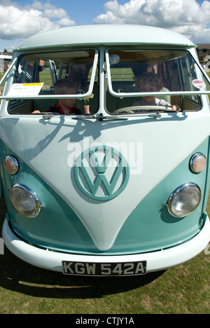 Camping-car Volkswagen écran partagé Banque D'Images