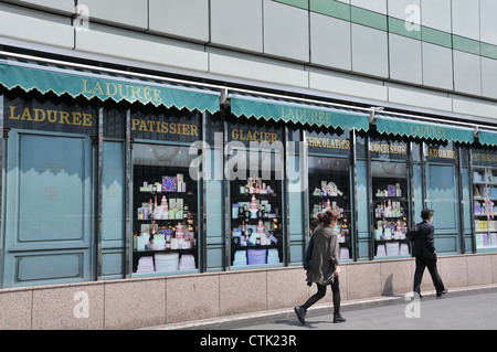 Boutique Ladurée Shinjuku Tokyo Japon Asie Banque D'Images