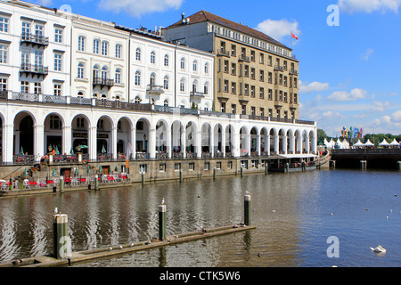 Allemagne, Hambourg, ville hanséatique Alsterarkaden Banque D'Images