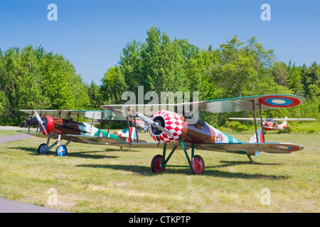 1917 Nieuport 28C.1 un biplan. Banque D'Images