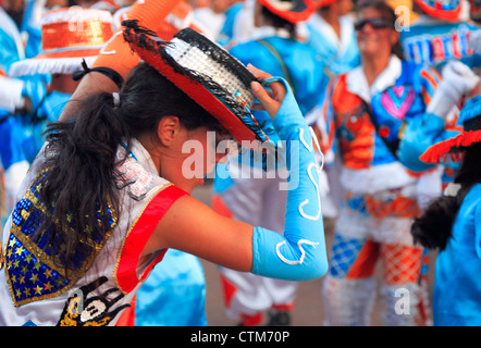 Murga groupe exécutant des rues de Buenos Aires. Buenos Aires, Argentine Banque D'Images