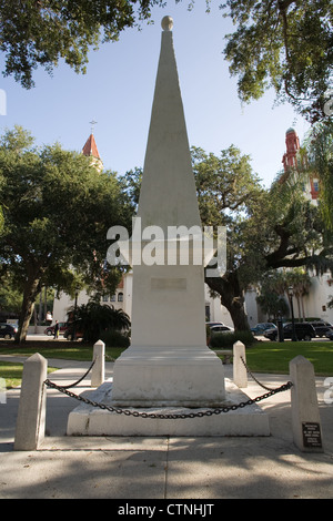 Le monument à la Constitution espagnole de 1814 sur la Plaza de la Constitucion à Saint Augustine en Floride Banque D'Images