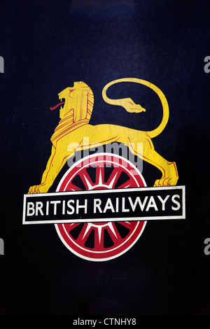 Ancien logo de British Railways, Cresson, ligne de chemin de fer mi Hants Banque D'Images
