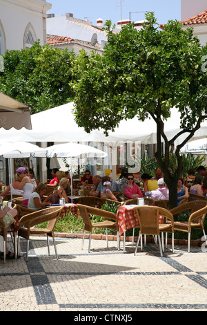 Café sur place en Algrave - Portugal - Lagos Banque D'Images