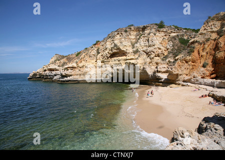 Dans la plage de Carvoeiro Algarve - Portugal Banque D'Images