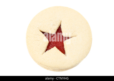 Linzer tarte avec une contre-centre - studio photo avec un fond blanc Banque D'Images