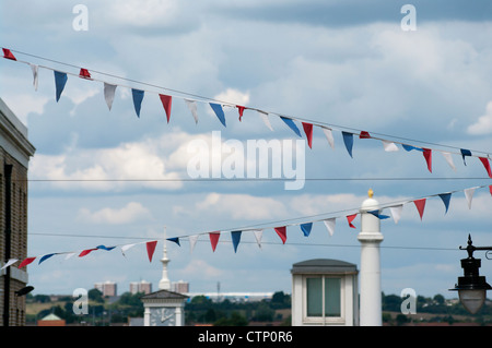 Rouge Blanc et bleu azuré Rue UK Banque D'Images
