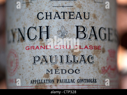 Chateau Lynch Bages Pauillac Bouteille de vin rouge Banque D'Images