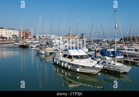 Le port de Ramsgate, Kent, Angleterre Banque D'Images
