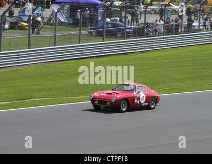 1960 Ferrari 250 SWB à RAC Tourist Trophy pour véhicules historiques (pré-63 GT) Silverstone Classic le 22 juillet 2012 Banque D'Images