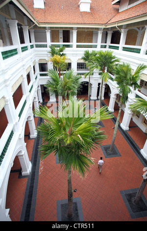 Cour intérieure au Raffles Northbridge arcade à Singapour. Banque D'Images