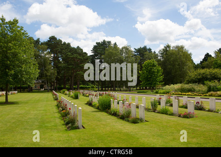 Polish & Section britannique à la recherche vers le Cimetière Américain bâtiment d'accueil Banque D'Images