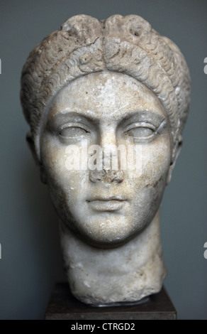 Vibia Sabina (83-136/137). Impératrice romaine, épouse d'Hadrien. Buste. En. Banque D'Images