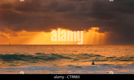 Coucher du soleil à Trigg Beach en Australie de l'Ouest Banque D'Images