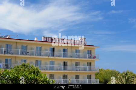 Club Hotel Aguamarina en arenal d'en castell menorca Baléares Espagne Banque D'Images