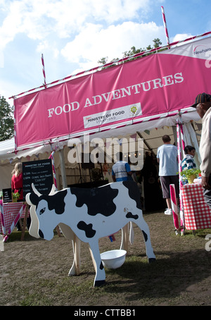 Jamie Oliver's Ministère de l'alimentation stand au maire de Newham's Show Banque D'Images